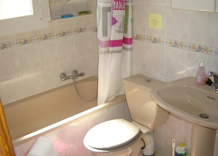 Maison Spacieuse 8 Pers Avec Jardin, Animaux Admis - Fr-1-540-256